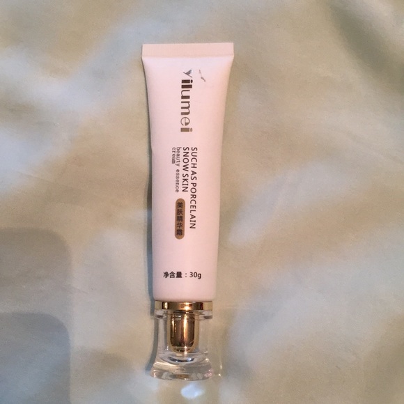 Yilumei Other - Skin Whitener.